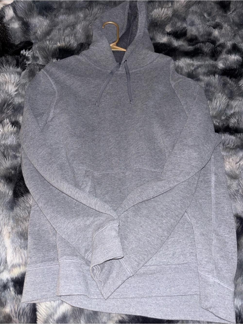 grey fleece hoodie